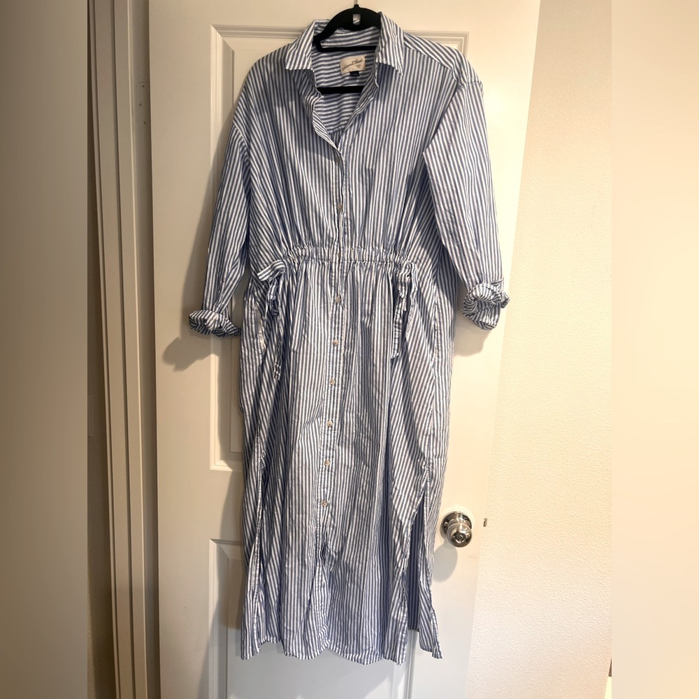 Universal Thread Blue and White Striped T shirt Maxi Dress